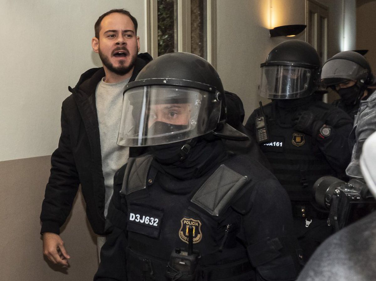Fiscalía se opone a indultar a Pablo Hassel por "reincidente"  España